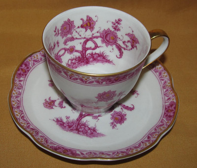 Tasse à café porcelaine Haviland Limoges Arbre de vie rose fuchsia