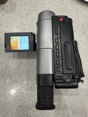Sony Handycam CCD-TRV11 Video8 Camcorder Fully Tested Working w/ Charger Case M