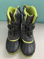 Totes Kids Snow Boots Size 4 Daniel 259184 Charcoal Black Neon Green Camo Top