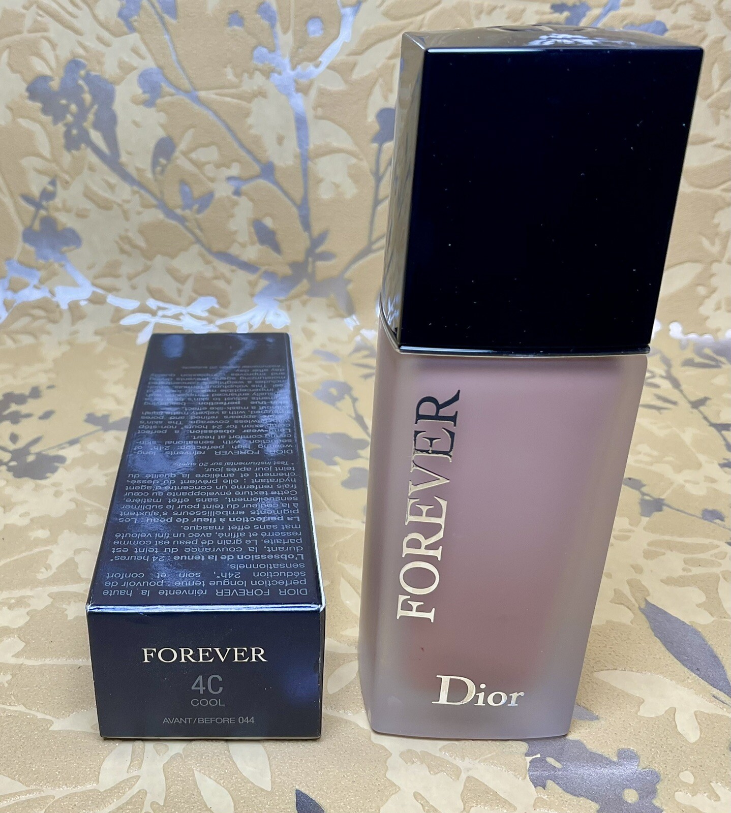 Dior Forever Skin Caring Foundation Matte 24H 30ml SPF35 Shade 4C Cool