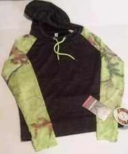 Small Realtree Womens Active Black and Camo Pullover Hoodie with Tags NEW