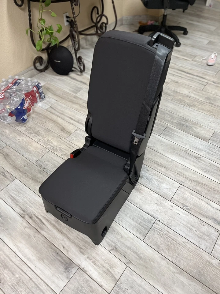 Jumper preto assento console médio GM Chevy 2019 a 2025. - Imagem 3 de 4