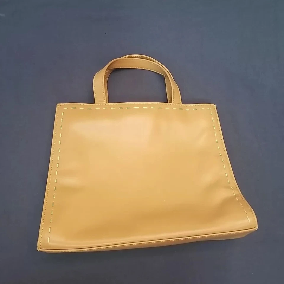 Beige Oasis Leather Handbag Top Handle Stitch detail Lined Pockets Made in India - Image 2 of 4