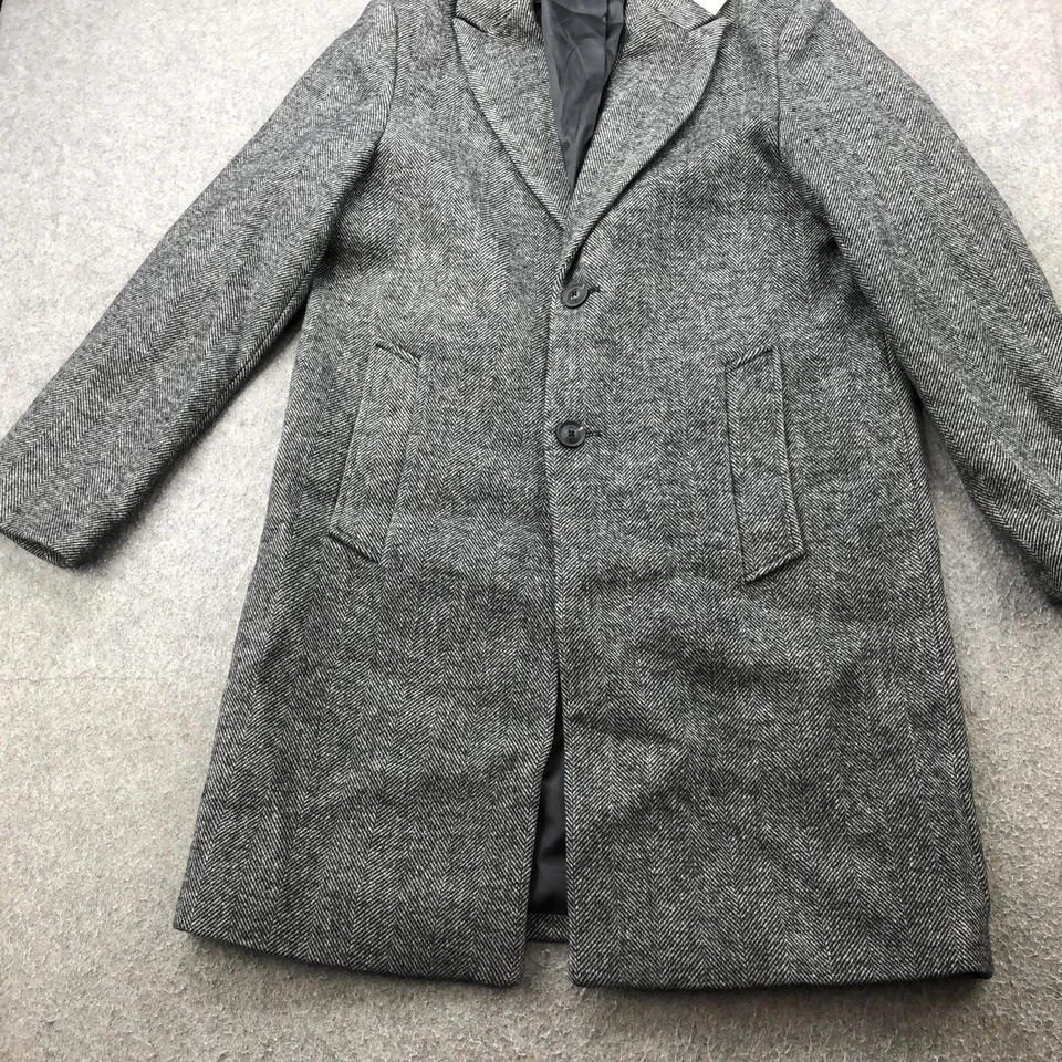Banana Republic Topcoat Mens Medium Gray Wool Herringbone 2 Button Overcoat - Image 2 of 4