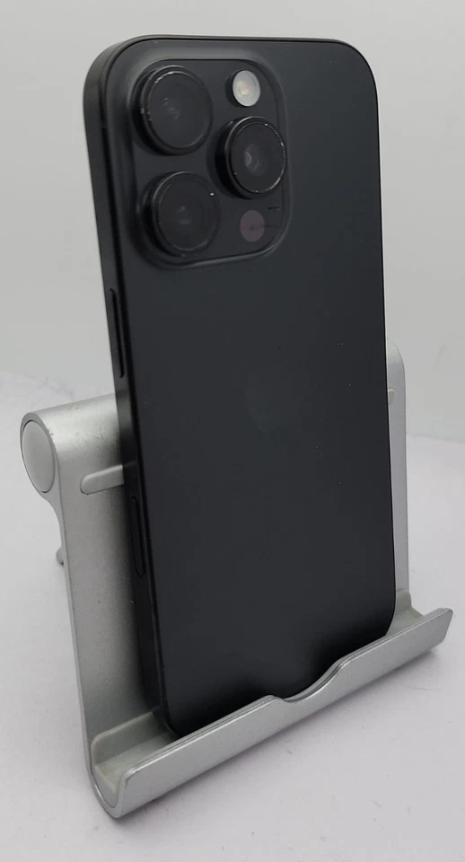 Apple iPhone 16 Pro · 512GB, foto 1 di 5