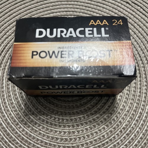 Duracell Coppertop AAA Alkaline Batteries 24/Pack Powerboost - Picture 2 of 2