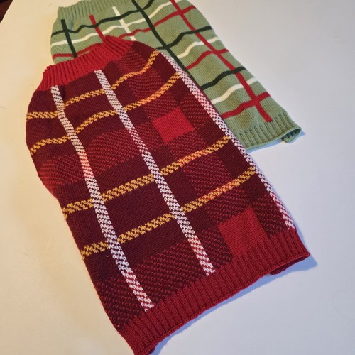 Heart To Tail Dog Knit Sweaters LG Plaid Set of 2 Red Green Winter Warm Walk - Picture 3 of 10
