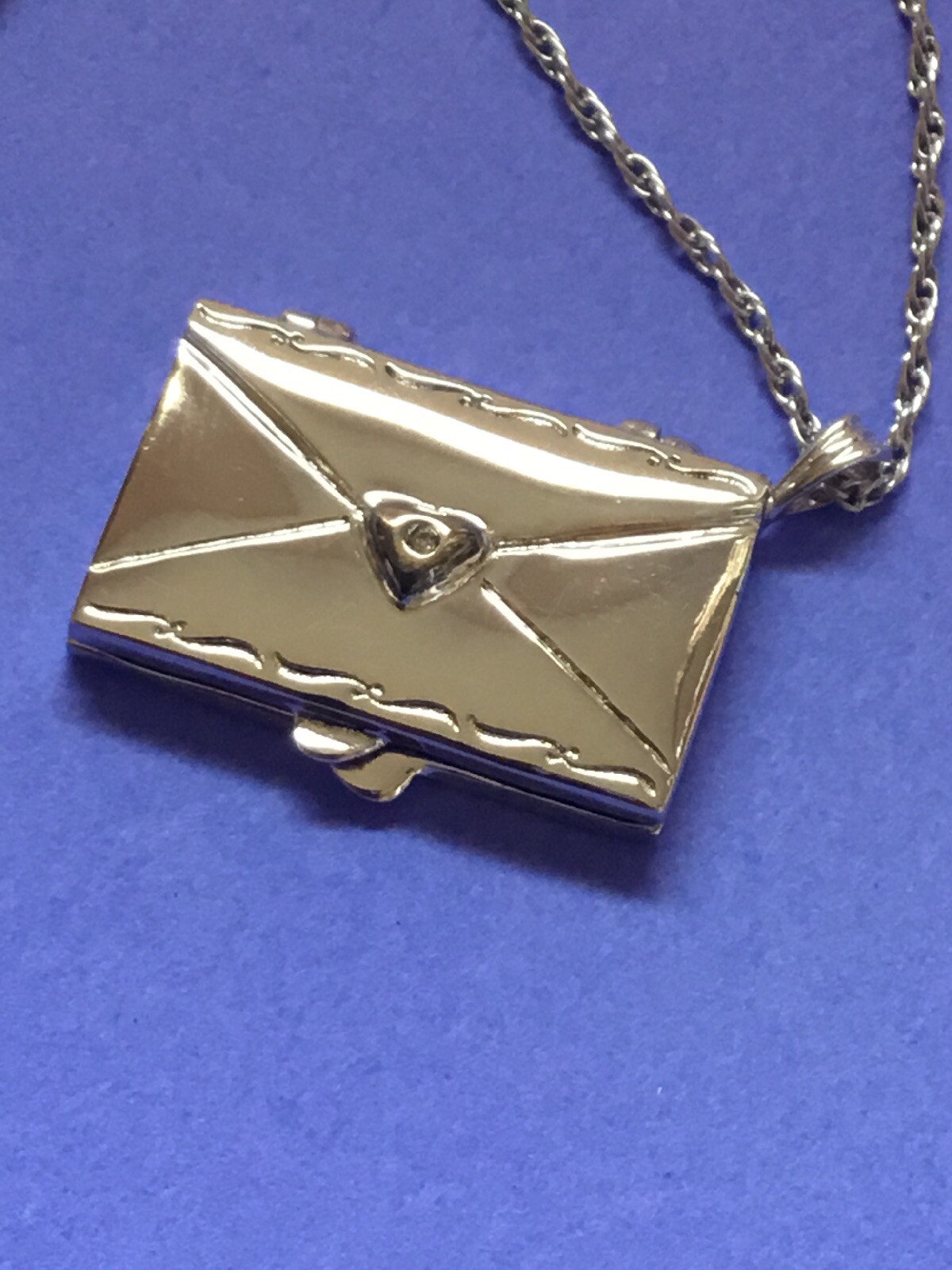 Bradford Exchange Daughter Necklaces 2025