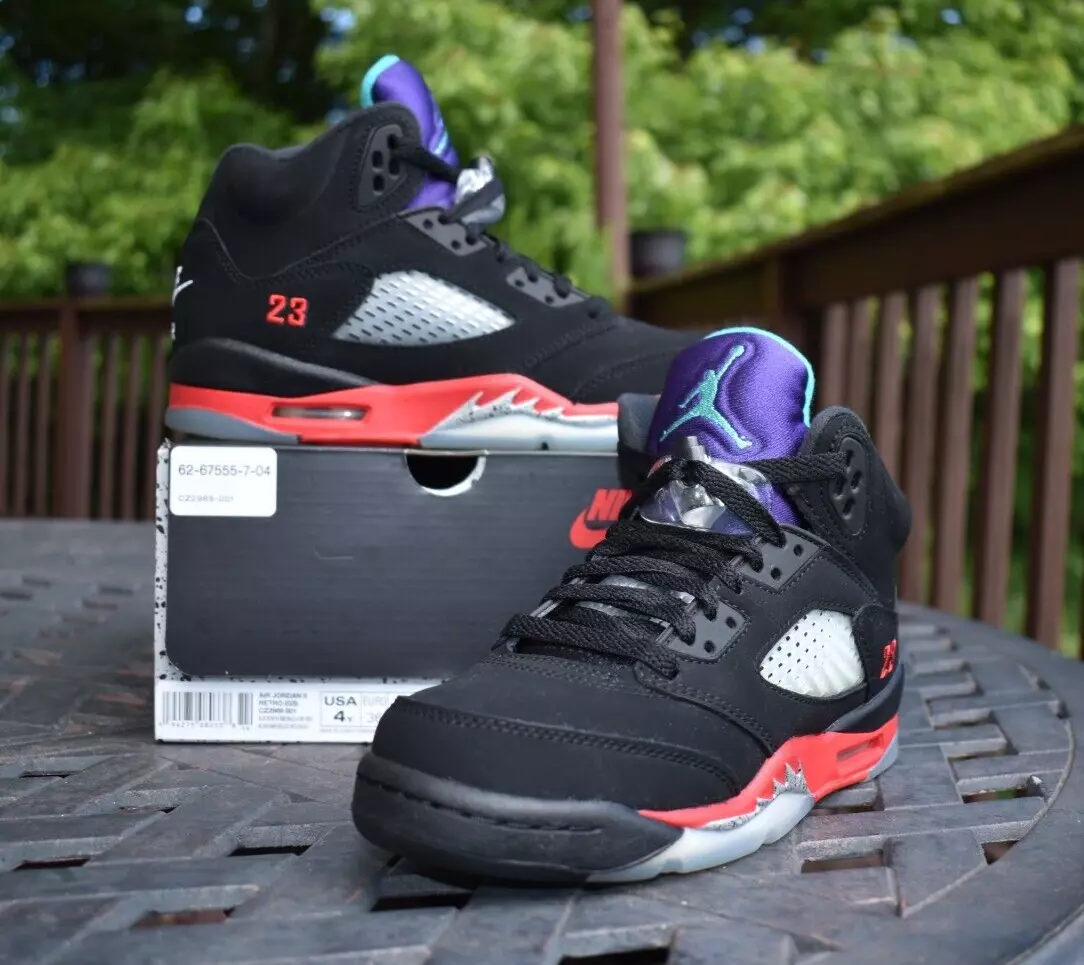 Top 3 store jordan 5