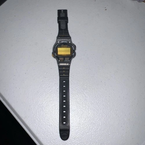 Vintage 90s Timex Ironman Womens Indiglo Digital Alarm  Watch UNTESTED