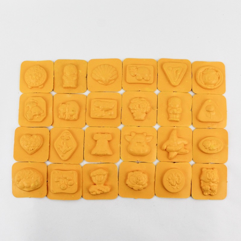Set of 24 Vintage Silicone Molds 2.5"
