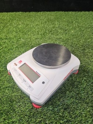 OHAUS NAVIGATOR  NV222 220G MAX  WITH NO POWER CORD
