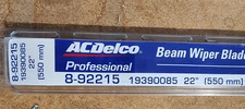 Genuine GM Wiper BLADE 19390085 ACDelco 8-92215 22" OEM Brand New!