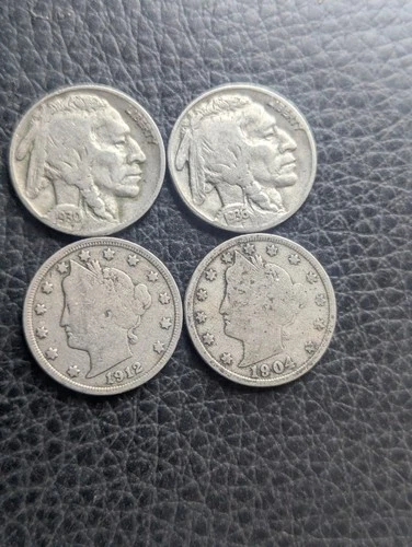 NICKELS! 2 Buffalo And 2 Liberty V Different Dates