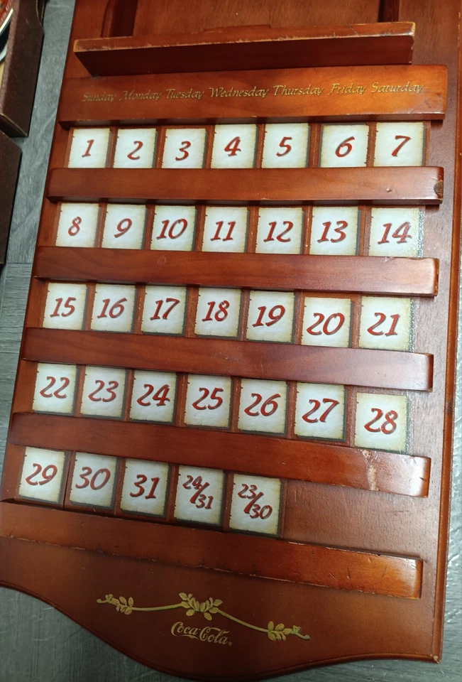 Vintage Coca-Cola Days Collector's Plates Perpetual Calendar Bradford Exchange - Image 3 of 4