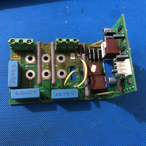 1PC USED Siemens C98043-A7014-L2 DC governor excitation board Tested In Good - 第 1/4 張圖片