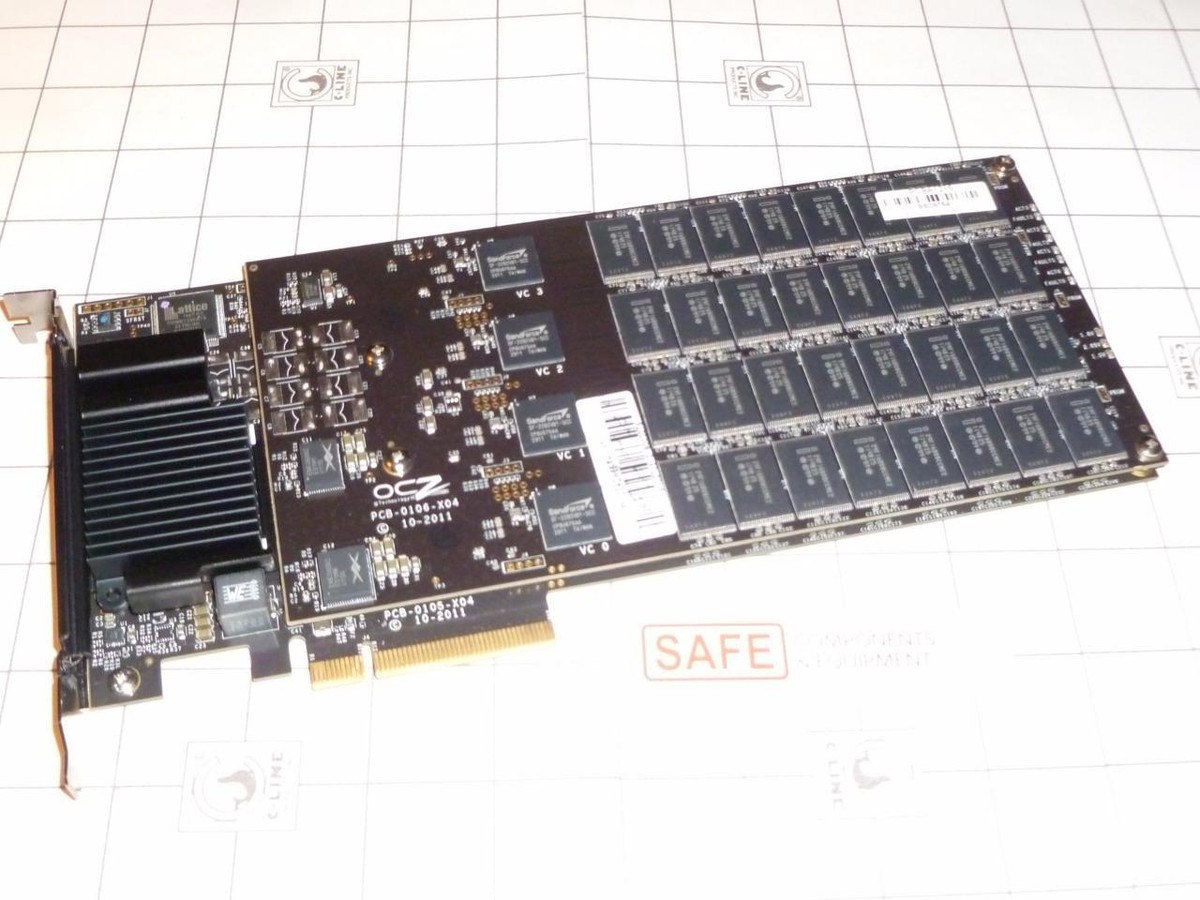 OCZ Solid State Z-Drive PCI Express X8 R4 CM88  MM-122