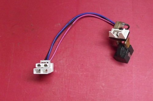 Amerikanische Kühl-Gefrierkombination LG GRL207QUJA KOMPRESSOR STARTRELAIS