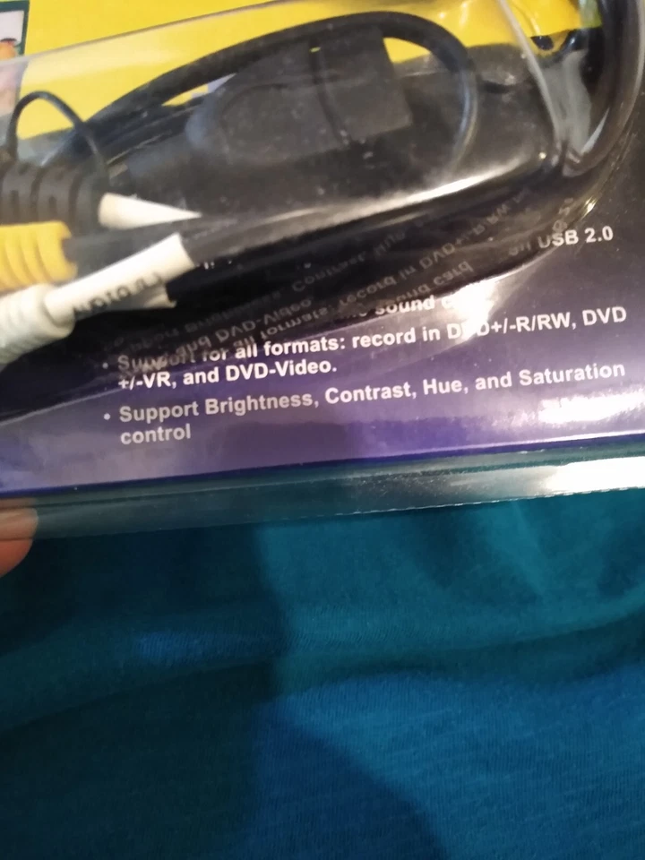 EasyCAP Capture USB 2.0 Video Adapter with Audio Model #DC60 ** BRAND NEW * - Image 2 of 4