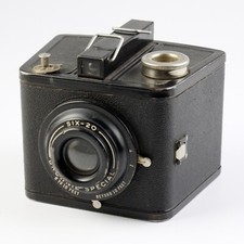 Kodak - Six-20 Brownie Special - Black Box Camera - Vintage Parts/Repair/Display