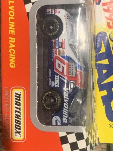 RARE Vintage Matchbox 1995 Stars Series II Valvoline Racing Mark Martin NASCAR - Picture 7 of 7