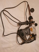 titan sds chisel  240 volts 5.9 kg breaker drill anti vibe good working order 