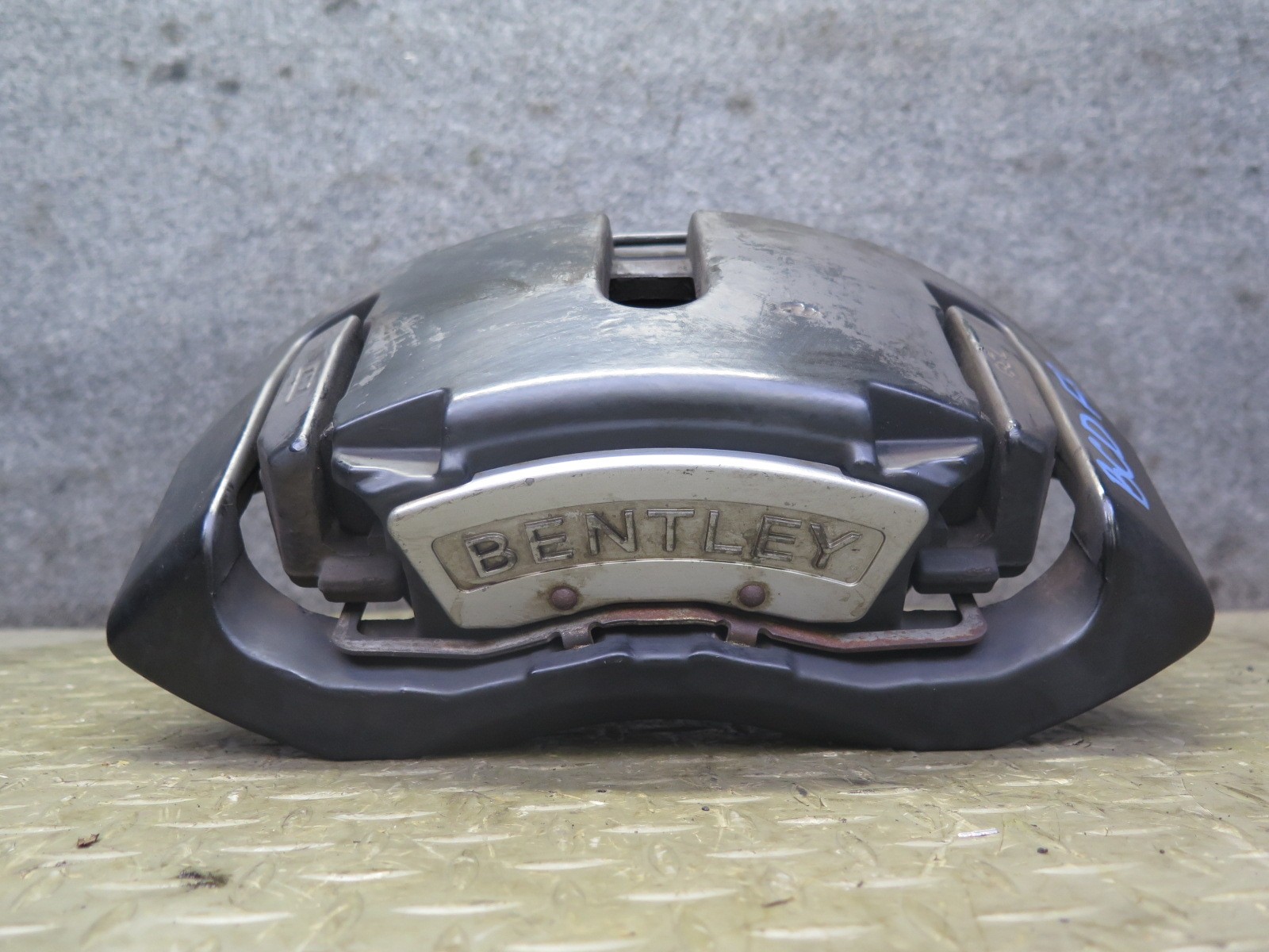 2006-2012 BENTLEY FLYING SPUR FRONT LEFT & RIGHT SIDE BRAKE CALIPER SET