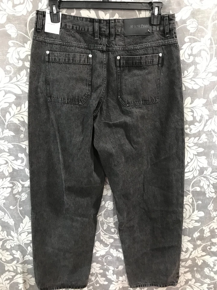 Jeans Air Jordan Active masculino tamanho 34x34 preto caimento solto folgado $120 novo com etiquetas - Imagem 2 de 4