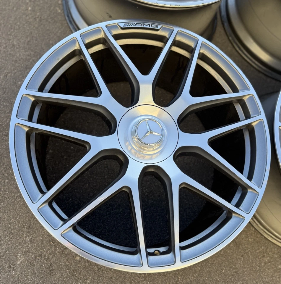 Llantas de aluminio Mercedes GLE 53 63AMG 22 pulgadas X167 C167 Hybrid A1674015601 A1674015701 Foto 3 de 4