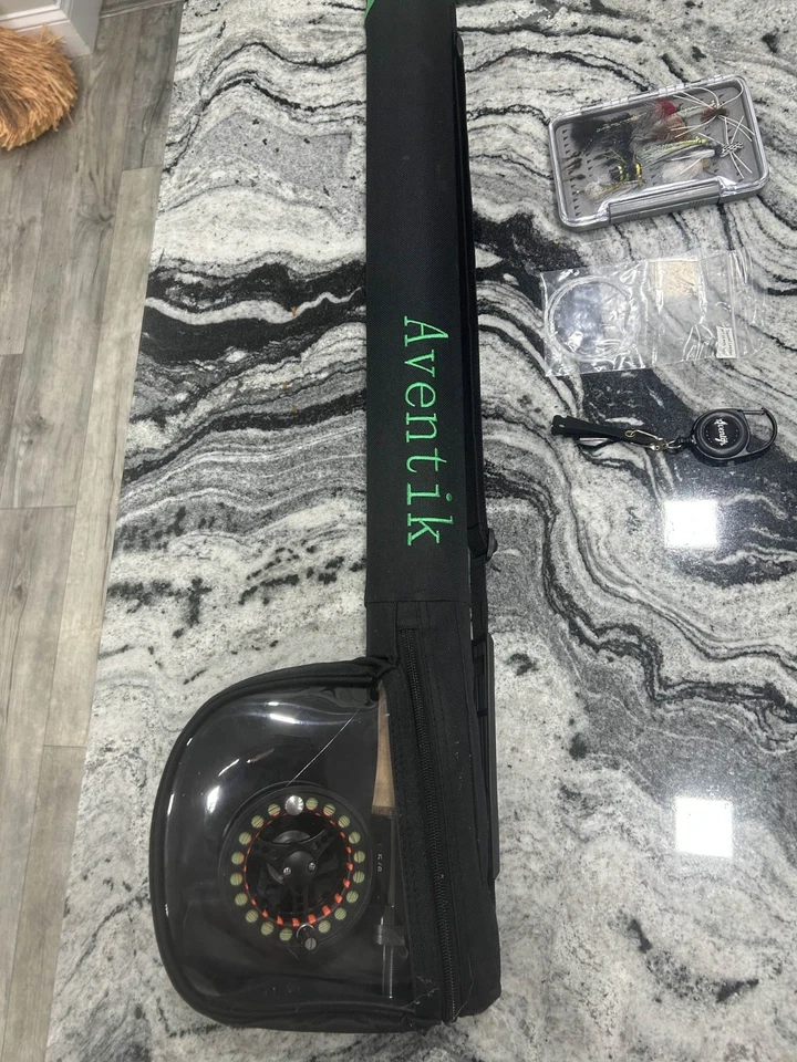 Aventik Pesca con Mosca Serie Riverbend Kit COMPLETO y Más, 9 ft LW5/6 Medio Rápido Foto 4 de 4