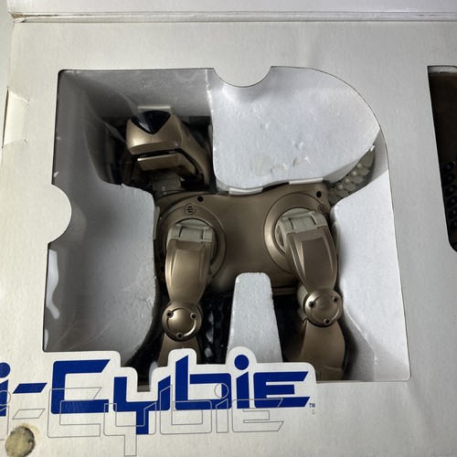 I-Cybie Robot Dog Gold Retro Toy RETRO & RARE Boxed Hasbro Tiger RC Vintage - Picture 2 of 10