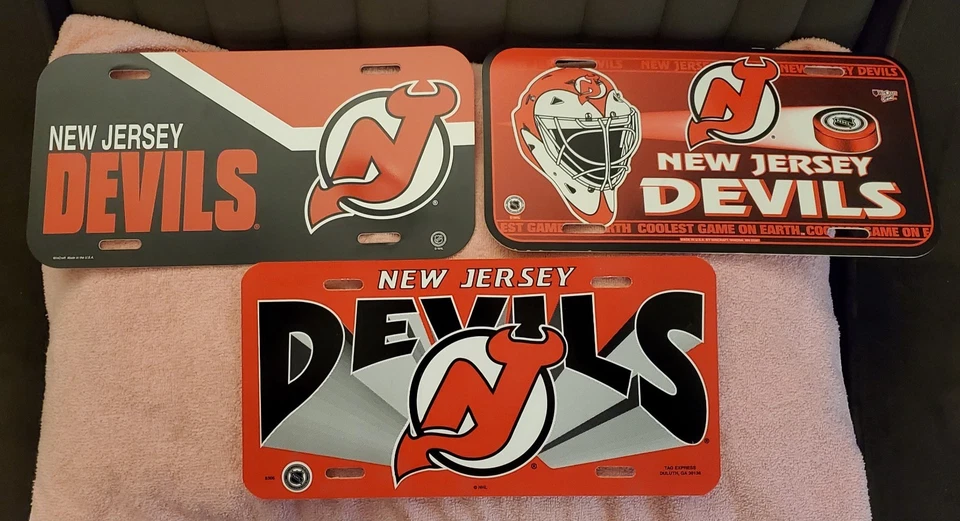 Lote de matrículas de los New Jersey Devils (3) etiqueta Wincraft Express usada 12x6 envío gratuito Foto 2 de 4