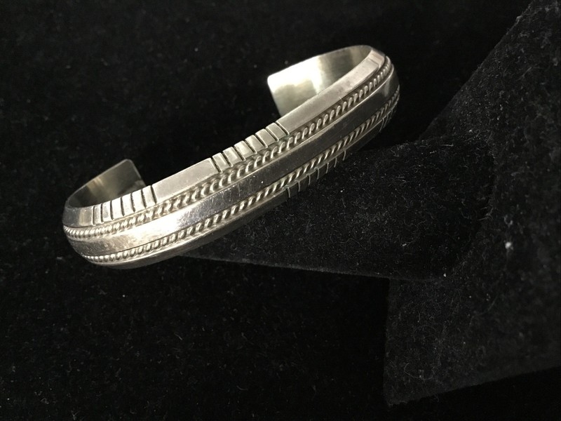 Vintage Tahe Navajo Sterling Silver Twist Design Cuff Bangle Bracelet 42.1 grams