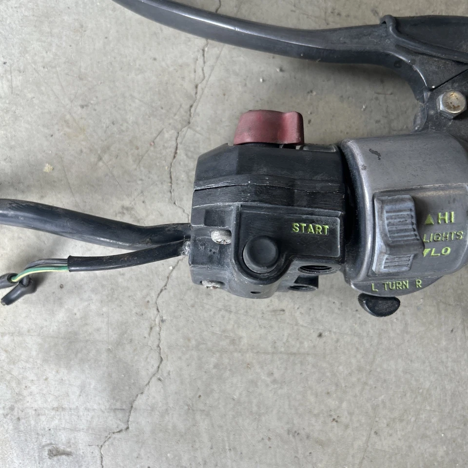 Interruptores de manillar Honda CX500C 1979-1982 interruptor de apagado señal de giro bocina Foto 2 de 4