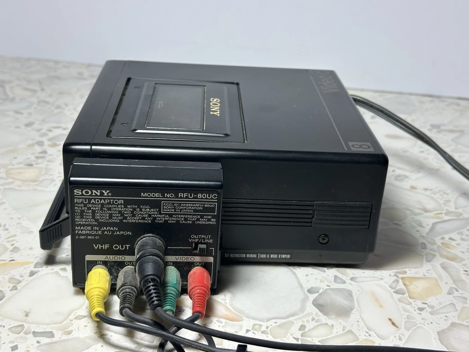 Reproductor grabadora de casete Sony EV-C8U Video8 VCR enciende sin probar Foto 4 de 4
