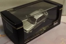 ixo BMW Alpina B6 3.5S 1989 1/43 Metallic Silver 13/11