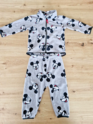    Disney Mickey Mouse Jogginganzug Trainingsanzug Gr. 74   