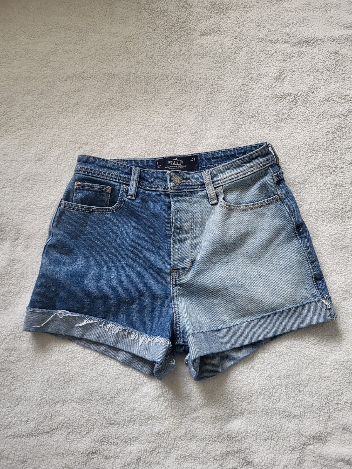 HOLLISTER Shorts Women's Size 3 Blue Medium Wash Distressed Denim