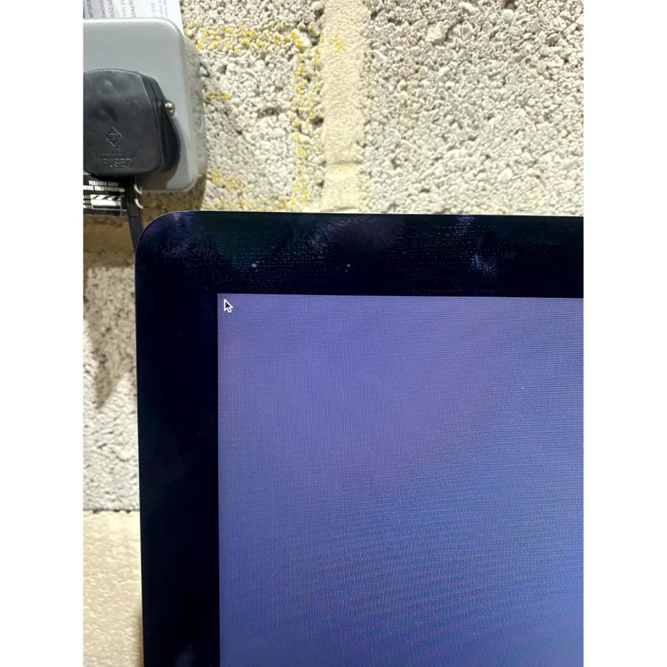 Apple iMac A1418 All-in-One Desktop Only Silver 21.5" IPS Display (8GB + 1TB) - Image 3 of 4