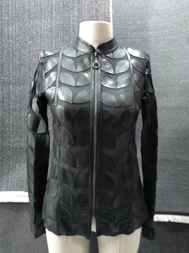 Chaqueta de cuero para mujer Chaqueta de cuero para mujer Chaqueta de cuero para mujer Todos los colores Tallas Foto 3 de 4