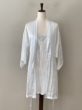 Linea Donatella Womens Sz M Mrs Embroidered Satin Chemise Robe 2pcs Set BDS090