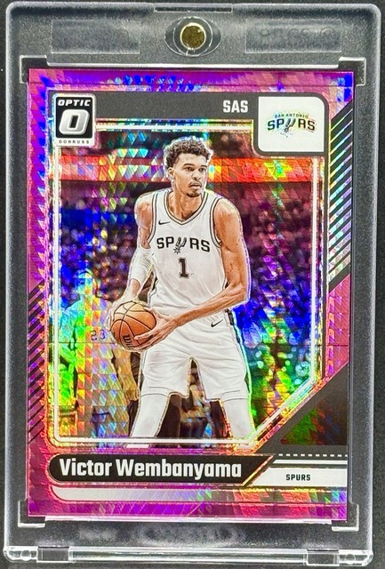 Victor Wembanyama Pink Hyper Refractor Panini Spurs Mvp Mint