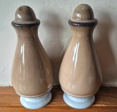 Denby Salz und Pfefferstreuer Streuer Paar Top Zustand 