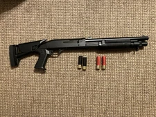 Airsoft Pump Action Shotgun - 5 Shells Included