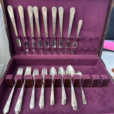 Vtg Holmes & Edwards Inlaid IS 1940's 48 Piece Silverware Set Youth Pattern