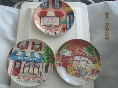 VINTAGE AVON CAFE BISTRO 6 INCH APPETIZER DESSERT PLATES SET OF 3
