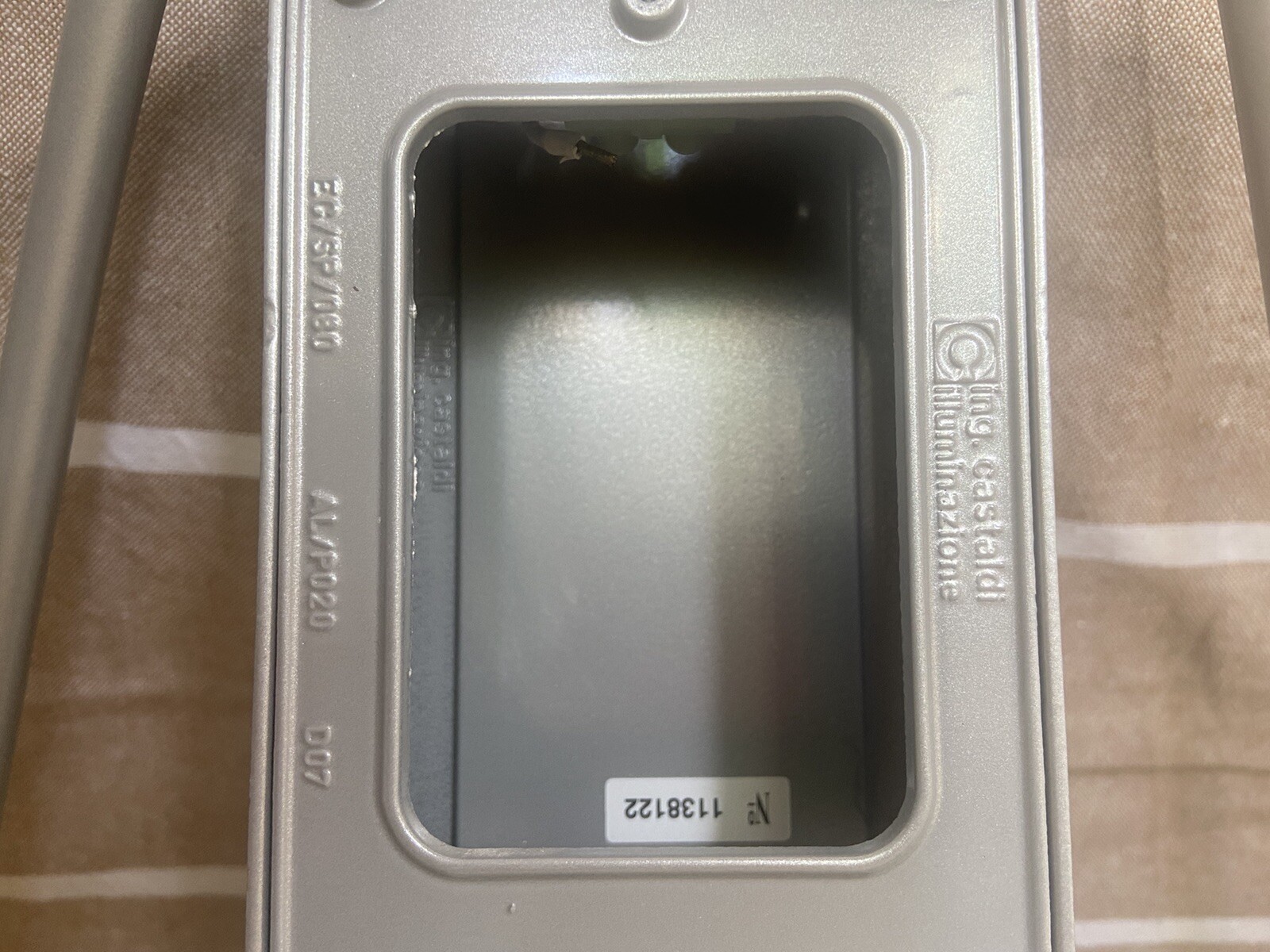 Lampade Castaldi Parete: Robustezza IP65 e Tecnologia LED - 3