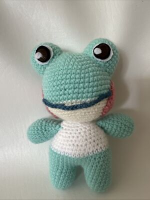Handmade Crocheted Plush Toy Animal Crossing Frog Soft Amigurumi