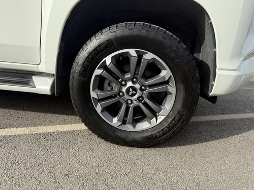 2020 Mitsubishi L200 2.2 DI-D DC Warrior Pickup Double Cab 4dr Diesel Manual 4WD - Picture 16 of 24