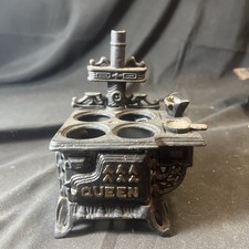 Vintage Miniature Queen Black Cast Iron Stove Accessories Toy Replica